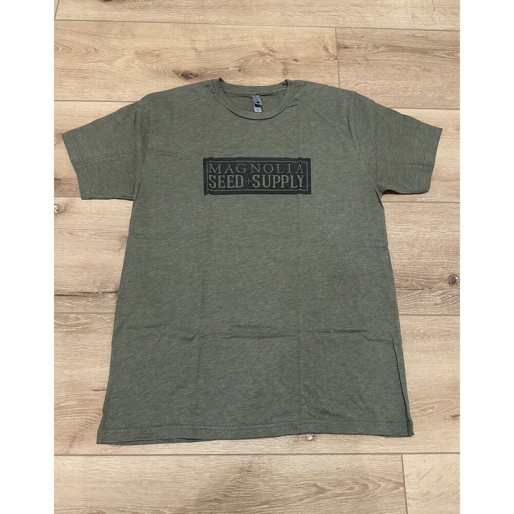 Women's Magnoila Seed & Supply T-Shirt XL EUC! Chip & Joanna Gaines